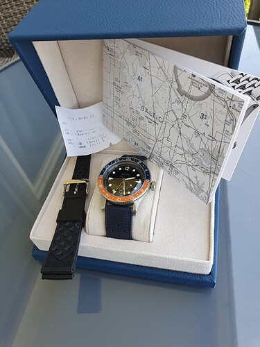 horloge in doos met boekje