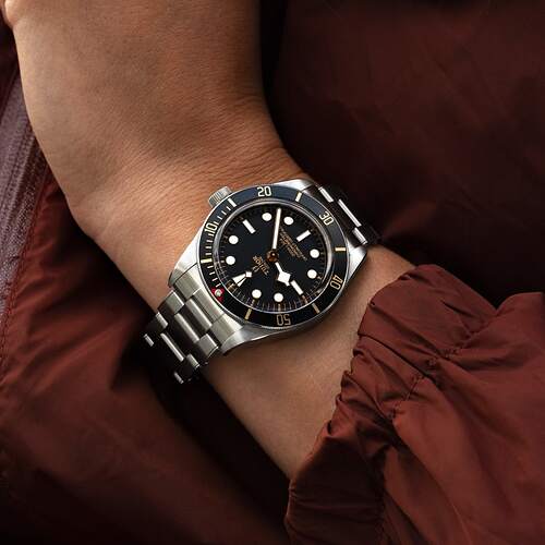 tudor-m79030n-0001