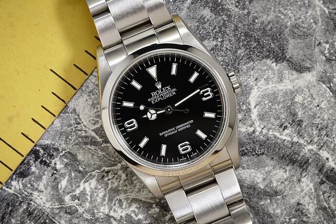 Rolex_Explorer_114270_AS00532_Culture1