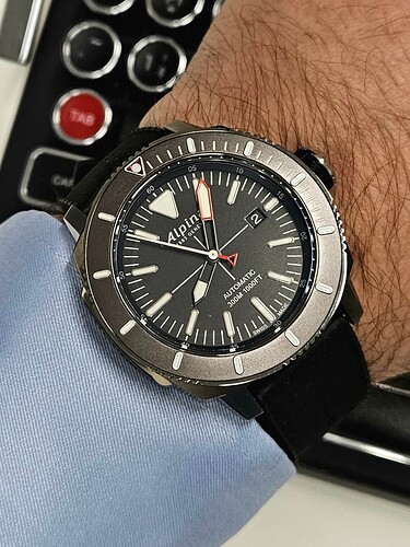ALPINA SEASTRONG DIVER 300-AL-525LGGW4TV6-AL525-44mm-22mm-20210824-p0497
