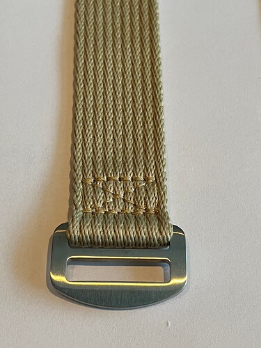 OH.watches.bandjes.241206.22mm_zandkleurig