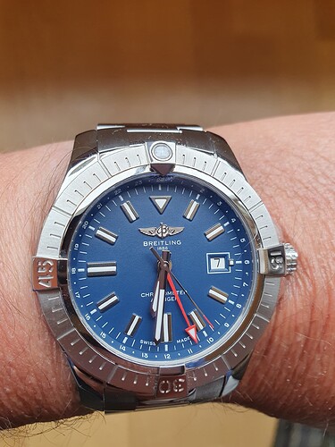 Breitling Avenger