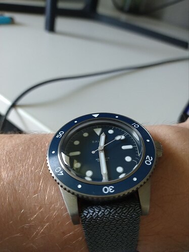 aqua_perlon