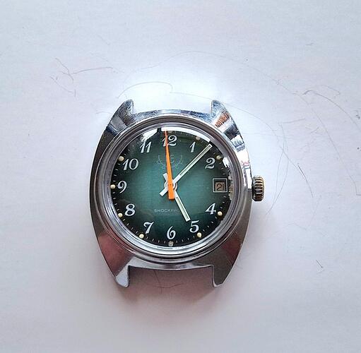 re-shockproof-mechanicke-198074625