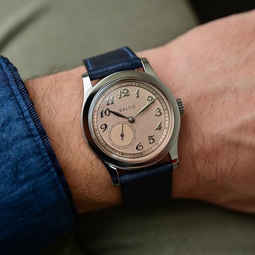 Baltic-MR01-Salmon-Review-Accessible-Calatrava-style-Micro-Rotor-Watch-16-1536x1536-4175263135