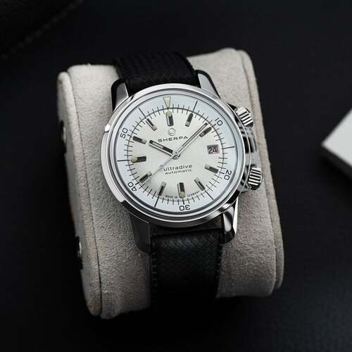 New-Sherpa-Ultradive-Moon-and-Ultradive-Sun-Dive-Watch-Introducing-Specs-Price-9-768x768