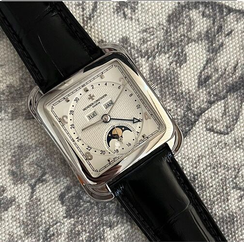 vacheron_constantin_toledo_his_1682559283_7f6595ff_progressive