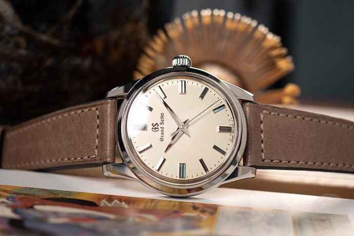 Grand-Seiko-SBGW231-6