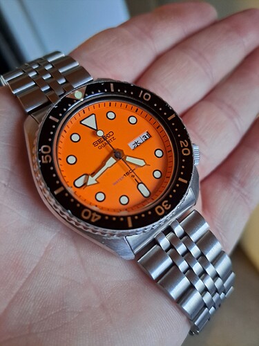 1706716004561375696801784173317