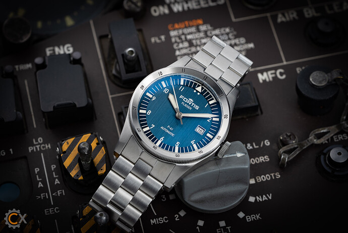 Fortis Flieger neue Farben 2023-4 Liberty Blue