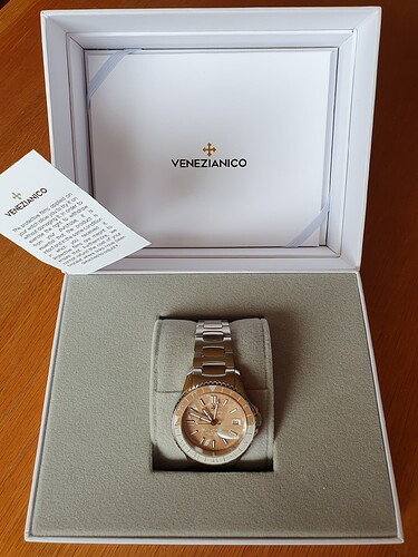 horloge in doos
