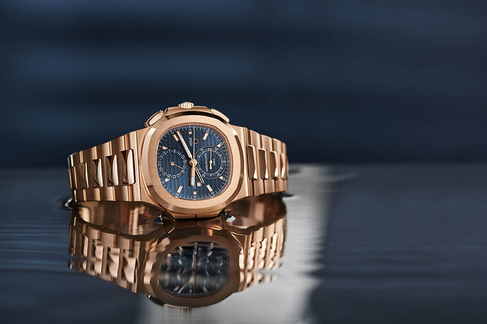 Patek-Philippe-Nautilus-Chronograph-5990-1R-rose-gold-blue-1-1536x1023