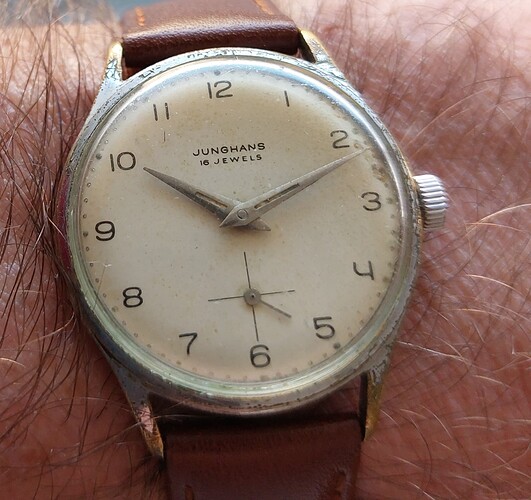 222 Junghans
