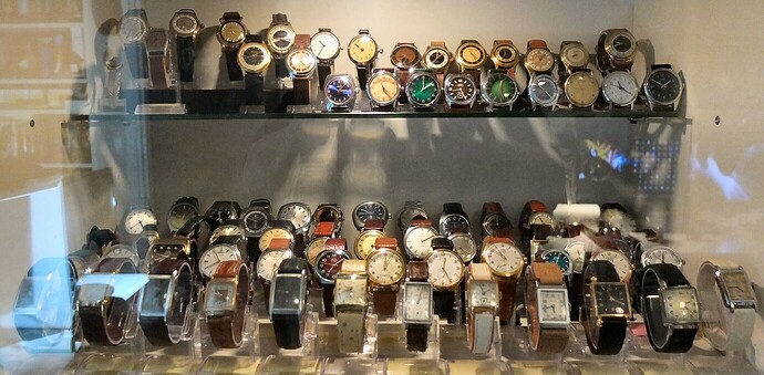 Vintage horloges van Lexaf
