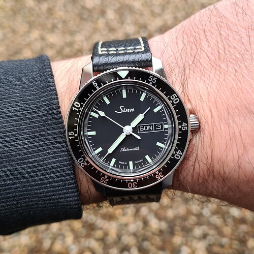 Sinn_104_L_B