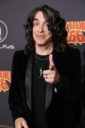 Paul-Stanley-KISS_36