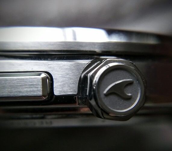 Casio OCW T200 - Close up 3