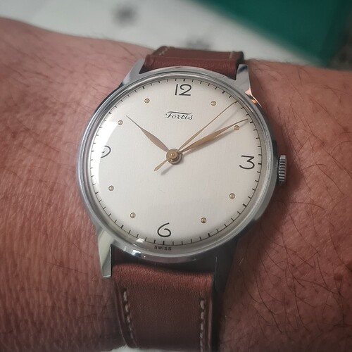 1000027424-01