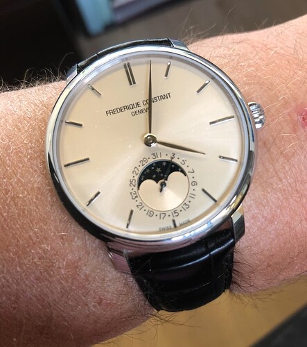 FC Manifecture moonphase