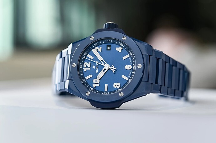 Hublot-Big-Bang-Integrated-Time-Only-38mm-Collection-hands-on-1