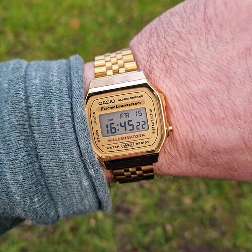 Casio_A168WG_S