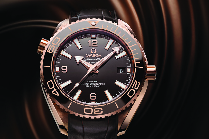 Omega-Seamaster-Planet-Ocean-600m-Master-Chronometer-39.5mm-Sedna-Gold-brown-dial-baselworld-2016-ref.-215.63.40.20.13.001-10