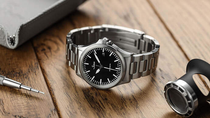 Sinn-556-Lifestyle