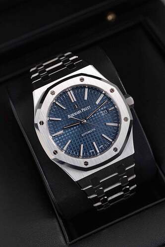 audemars-piguet-royal-oak-15400st-oo-1220st-03-2017-p4794-56087_image