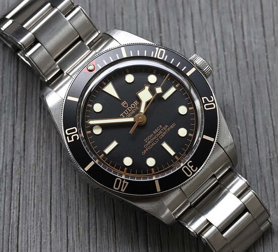 TudorBlackBayFifty-EightBB58Black79030N-2021WatchVault05_1080x