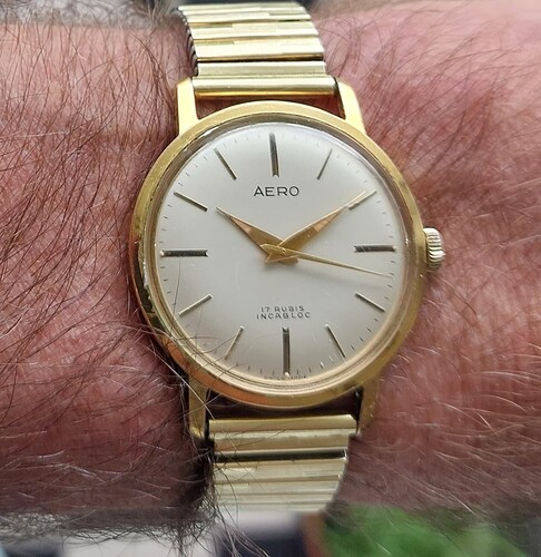 752 Aero
