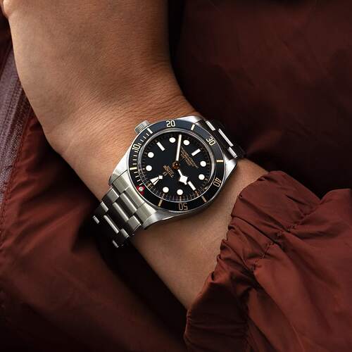tudor-m79030n-0001