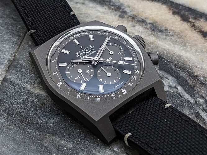 Zenith-Chronomaster-Revival-Shadow-2