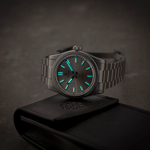 Commuter36Sterling