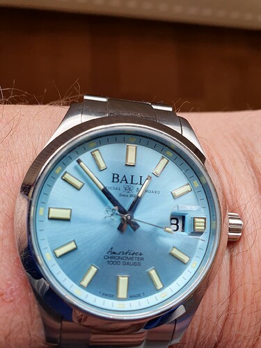 Ball 28e