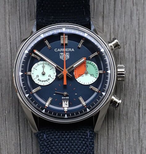 TAGHeuerCarreraSkipper39mmCBS2213.FN6002-2023WatchVault01