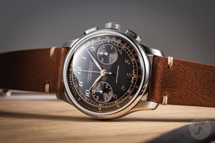 Lebois-Co-Heritage-Chronograph-–-324.406-10