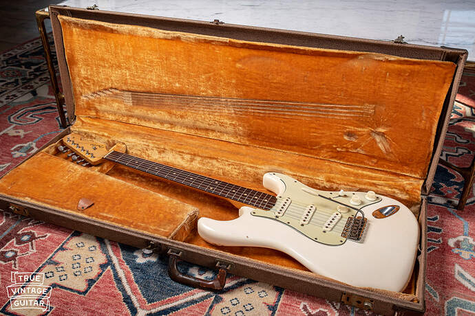 Fender_Stratocaster_1961_White