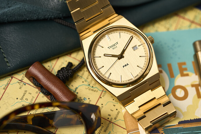 Tissot_T137.410.33.021.00_gold_001-v1694452976168