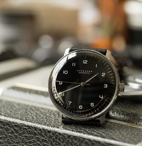 JUNGHANS_MAXBILL_AUTO_3400_SLIDER7