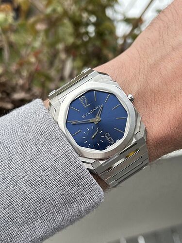 BulgariOctoFinissimoS40mmSteelBlueDial103431_2022WatchVault07_2048x