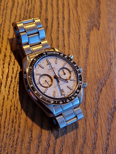 Omega Speedmaster Racing