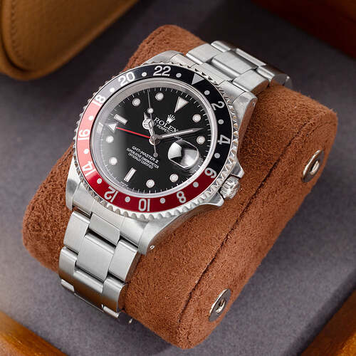 W-2187RolexGMTMasterII16710Coke_09_1x1_447ddd4e-c5e2-49cb-8d18-c14738aa95c4