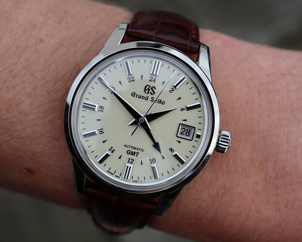 https___bare-watches.com_wp-content_uploads_2023_01_IMG_1393-scaled