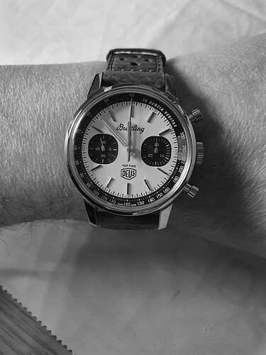 Breitling om pols GEDAAN