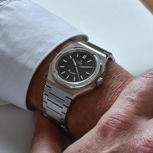 yema-wristmaster-micro-rotor-limited-edition-made-in-france-manufacture-movement-kickstarter-hands-on-review-5