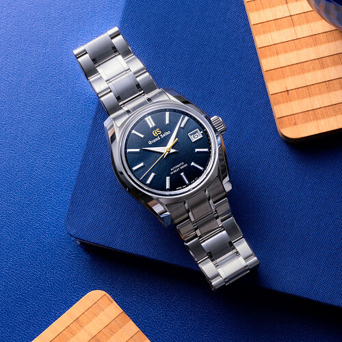 GRAND-SEIKO-HERITAGE-SBGH353-SHUBUN-25YSXT2439-1x1-1080x1080px