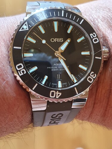 Oris zwart met lume