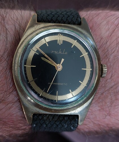 199 Ruhla 4
