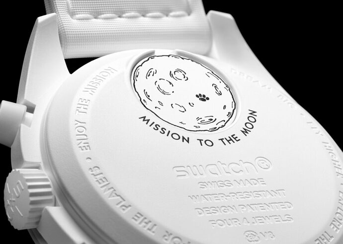 Swatch-Mission-to-Moonphase-Moonswatch-Speedmaster-Bioceramic-omega-swatch-snoopy-peanuts-crop-7-1140x814