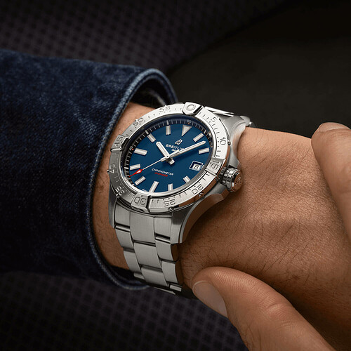 a17328101c1a1-avenger-auto-42-blue-metal-wrist-shot-ecom
